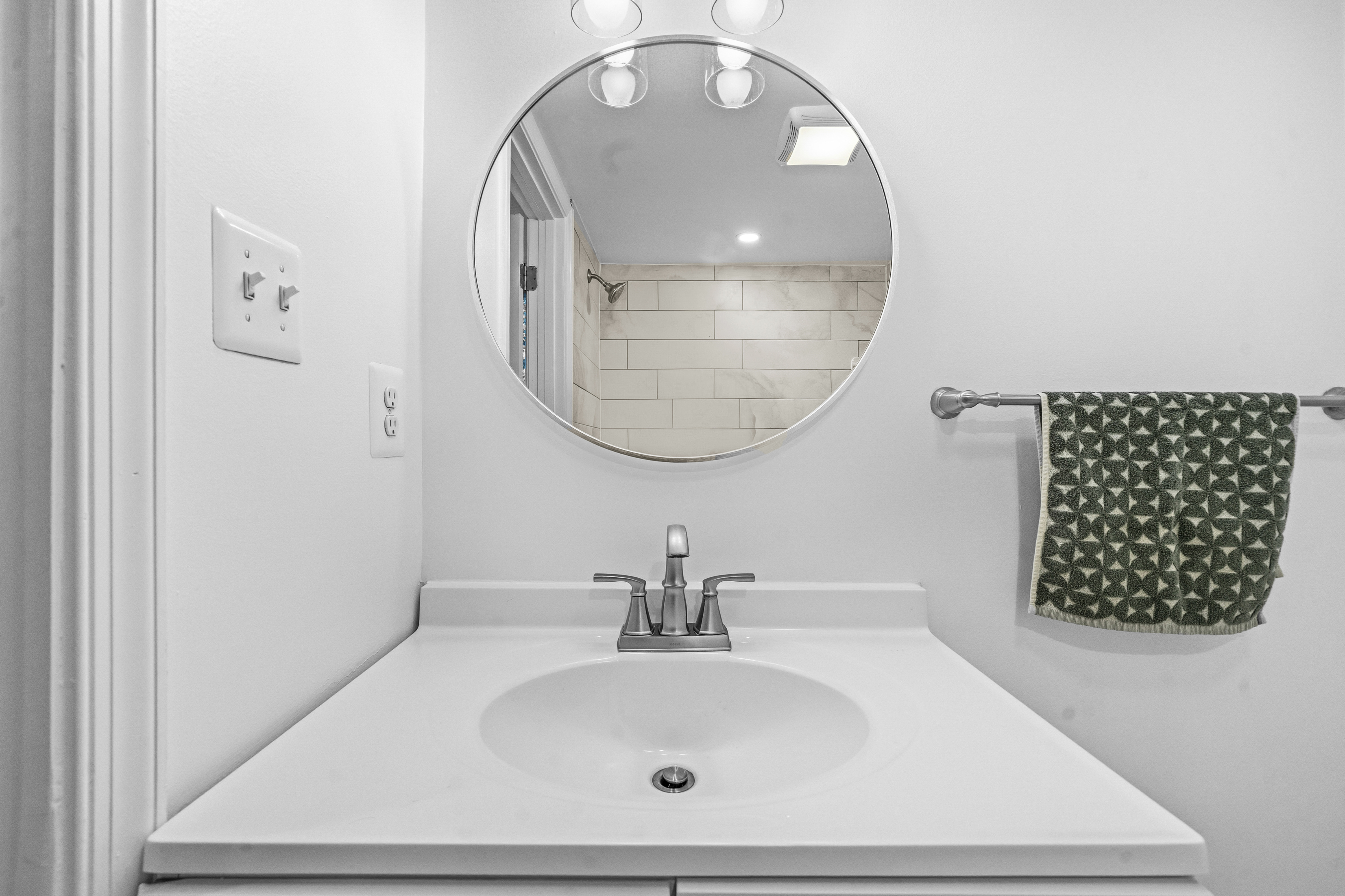 10212 Grant Avenue Silver Spring, MD 20910 - Photo 18 of 26