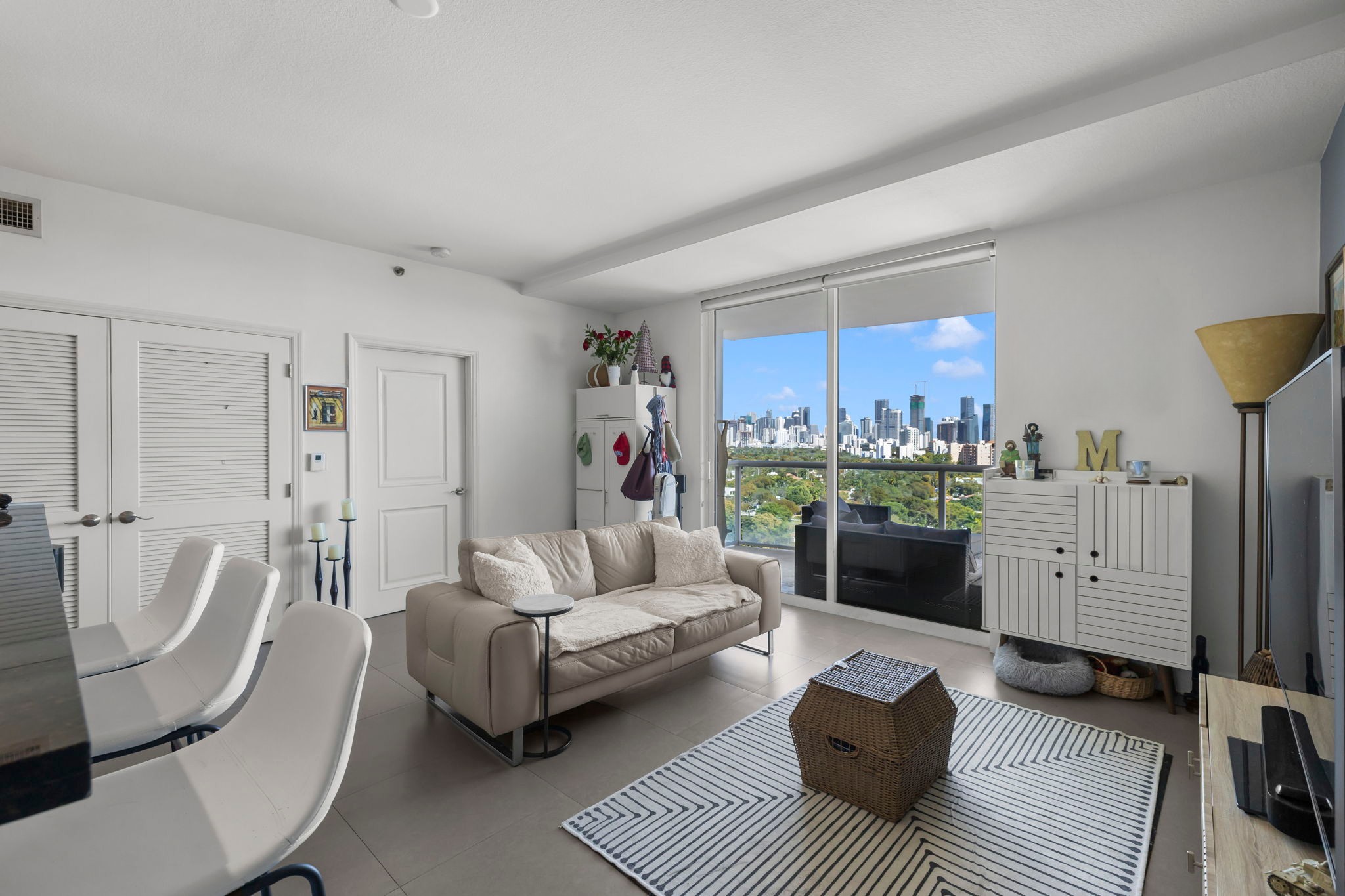 1401 Southwest 22nd Street, Unit 1503 Miami, FL 33145 - Photo 4 of 23