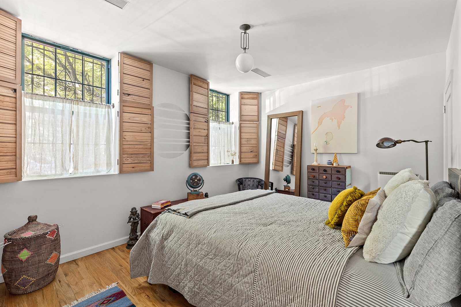 320 Washington Avenue, Unit 1E Brooklyn, NY 11205 - Photo 6 of 12