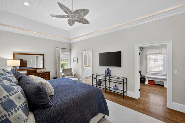 $3,650,000 | 82 Crystal Lake Road, Osterville, MA 02655