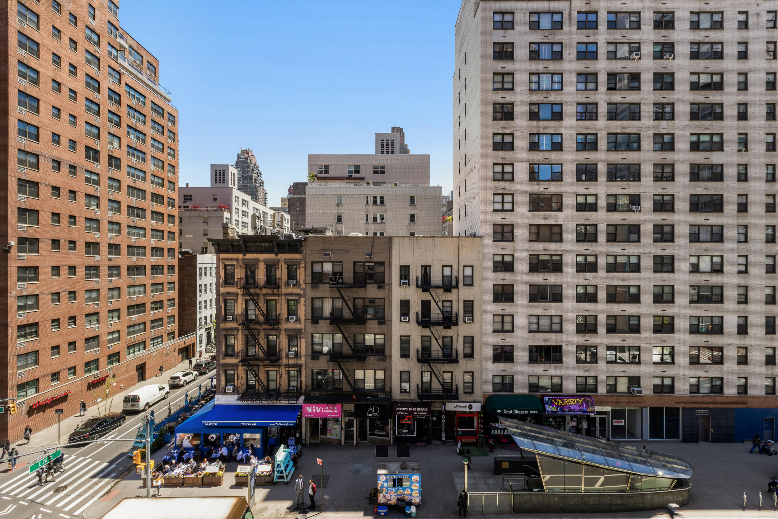 233 East 69th Street, Unit 6K Manhattan, NY 10021 - Photo 1 of 11