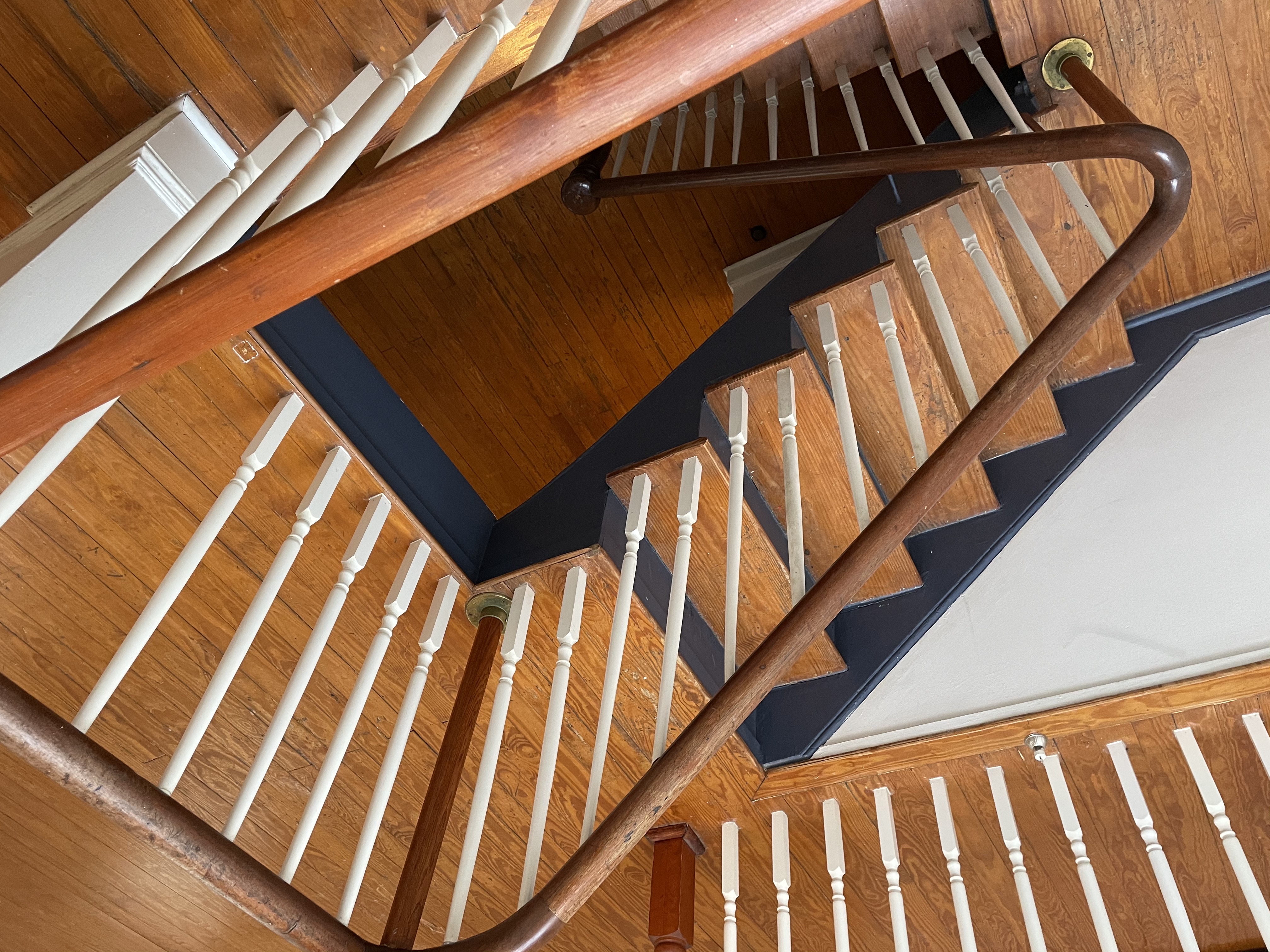 201 Bleecker Street, Unit 4 Manhattan, NY 10012 - Photo 3 of 5