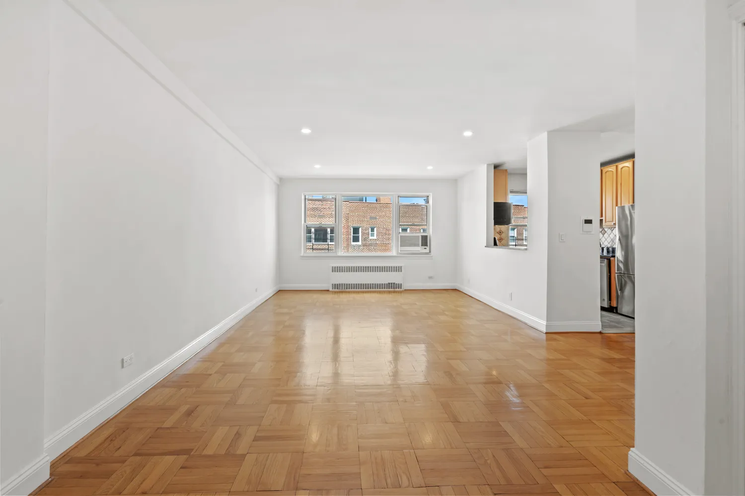 $359,000 | 3850 Hudson Manor Terrace, Unit 6DE | Riverdale