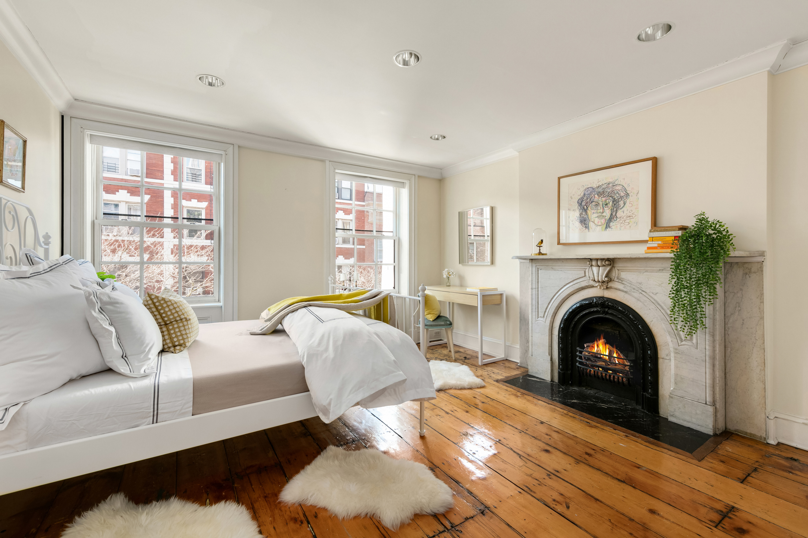 313 West 20th Street Manhattan, NY 10011 - Photo 14 of 17