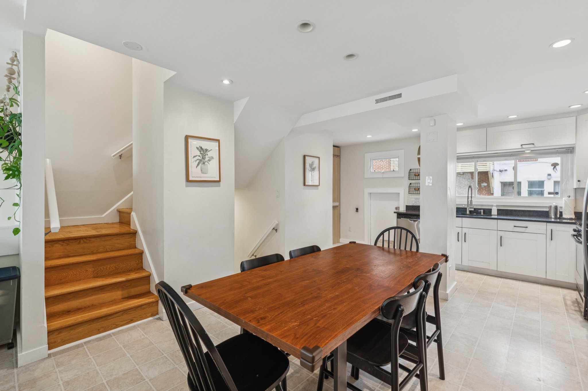 1022 Addison Street Philadelphia, PA 19147 - Photo 3 of 27