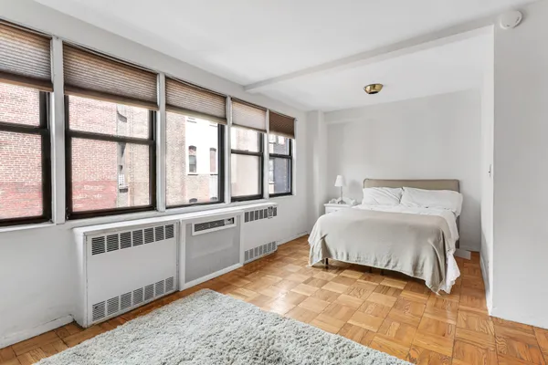 $3,600 | 241 East 76th Street, Unit 6B | Lenox Hill