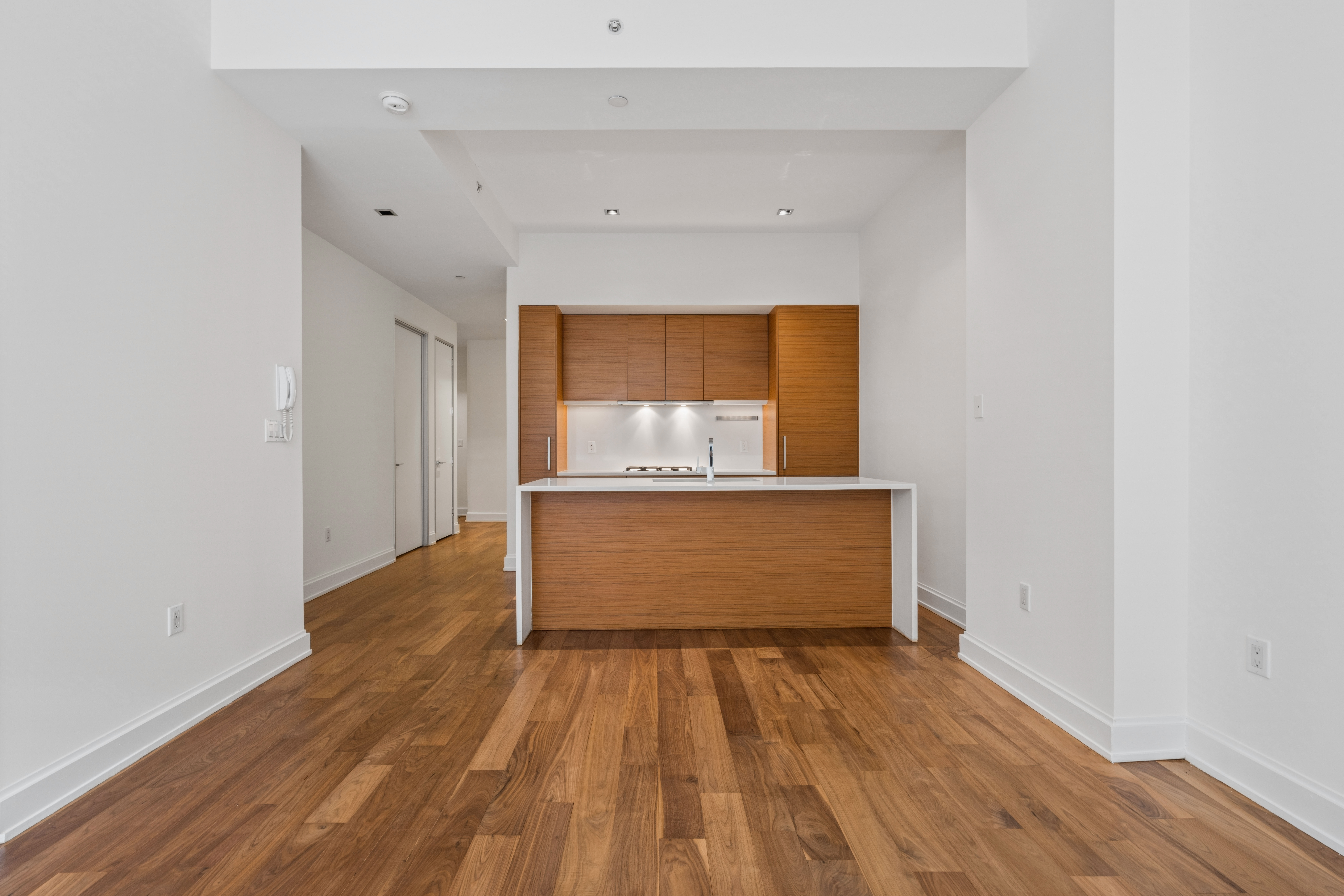 140 West 22nd Street, Unit 2A Manhattan, NY 10011 - Photo 3 of 19 Gallery Image 3