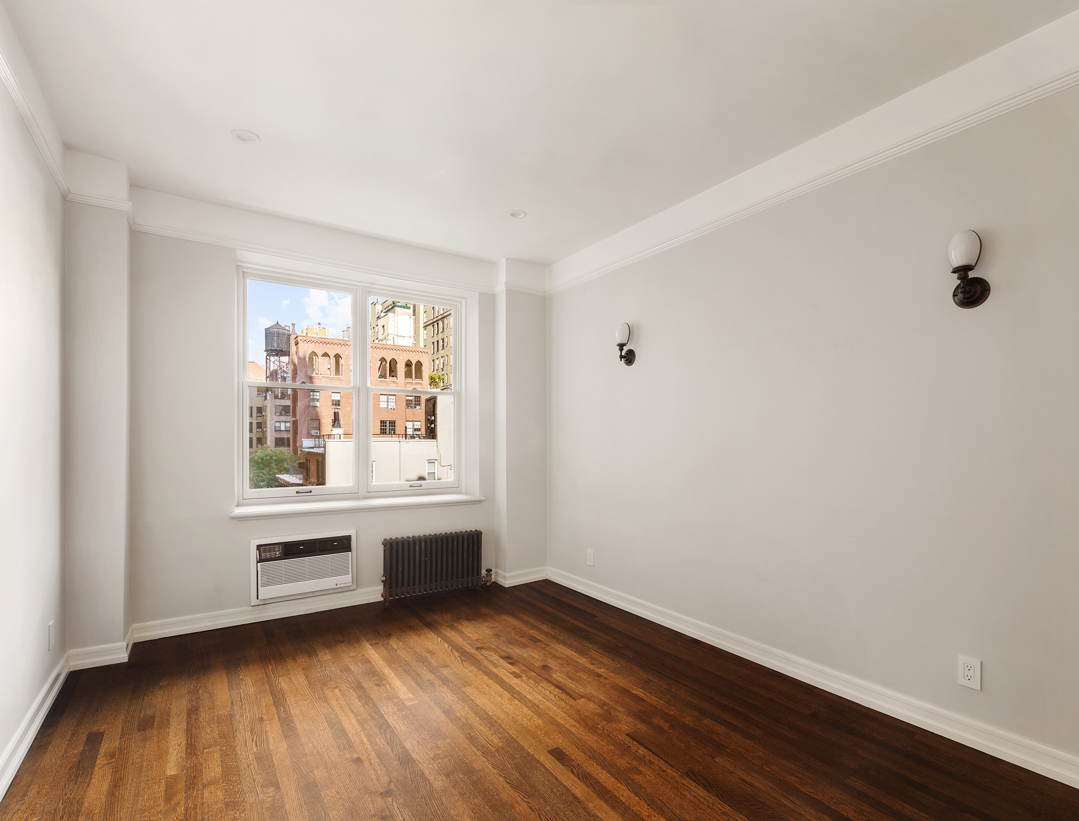 7 Gramercy Park West, Unit 6D Manhattan, NY 10003 - Photo 13 of 24