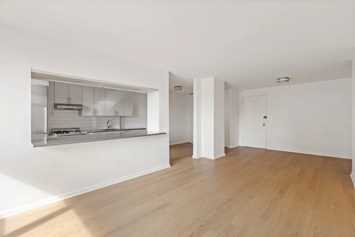 $1,300,000 | 77 7th Avenue, Unit 12P | Chelsea