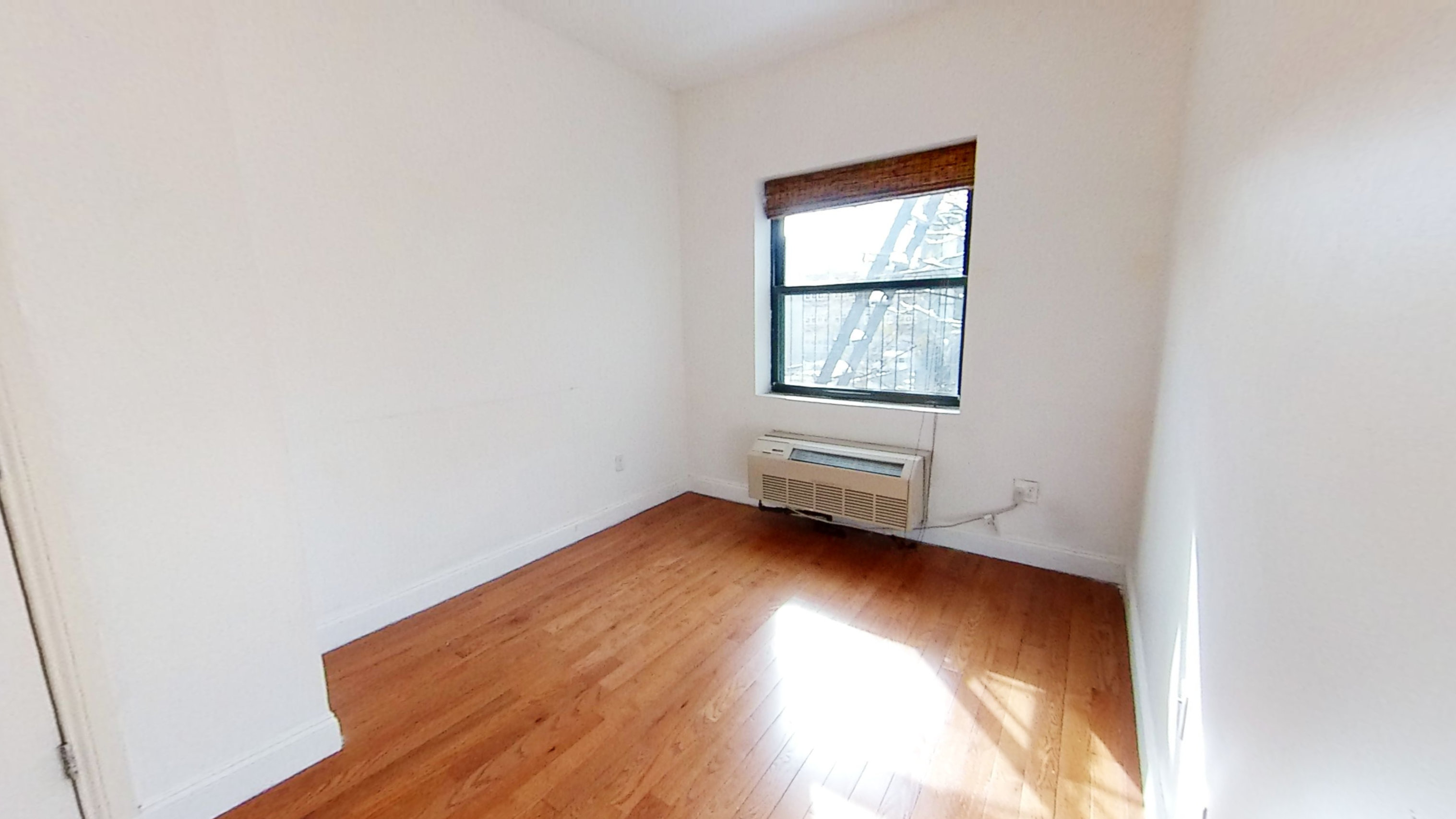 258 West 135th Street, Unit 3F Manhattan, NY 10030 - Photo 4 of 5