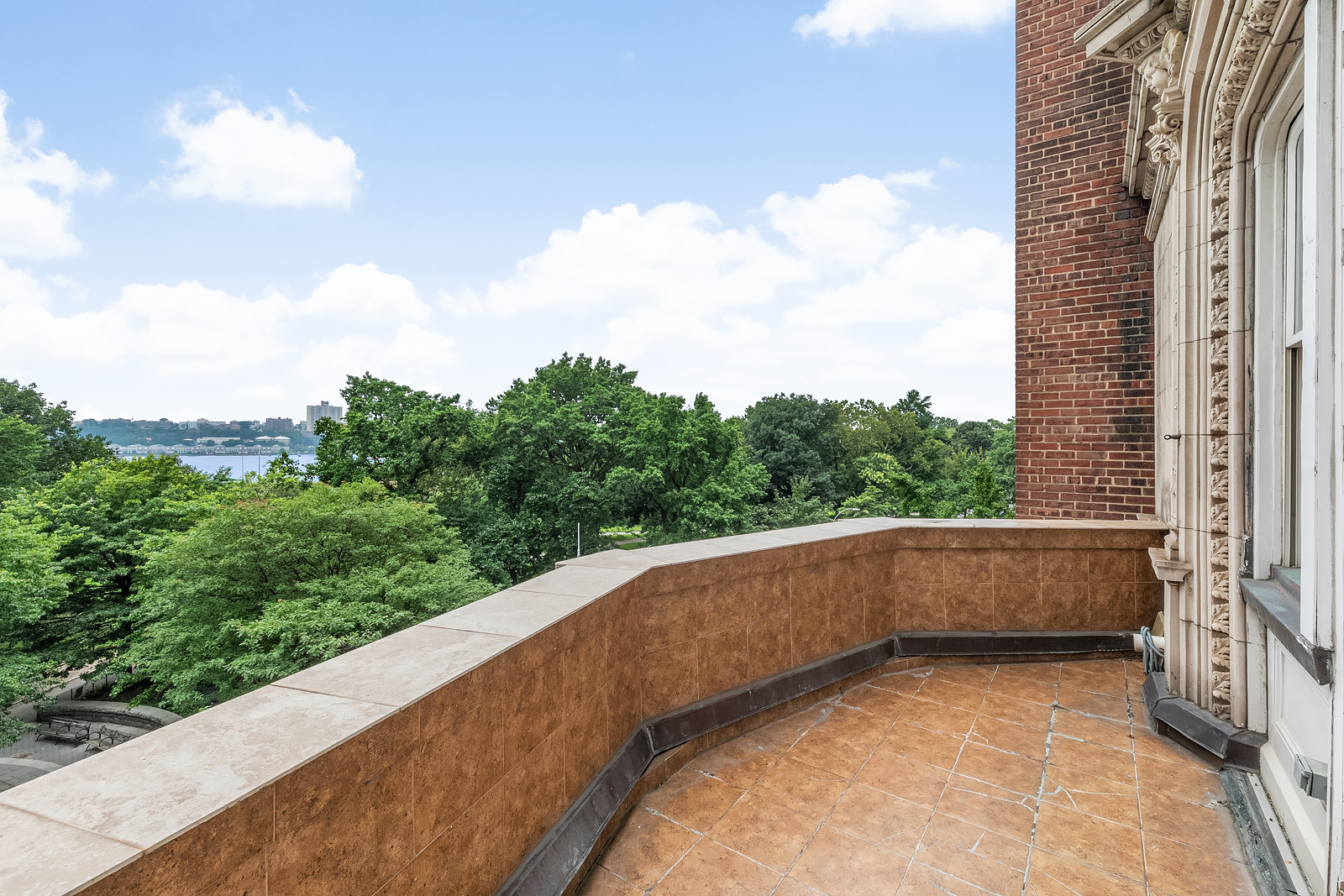 3 Riverside Drive Manhattan, NY 10023 - Photo 4 of 24