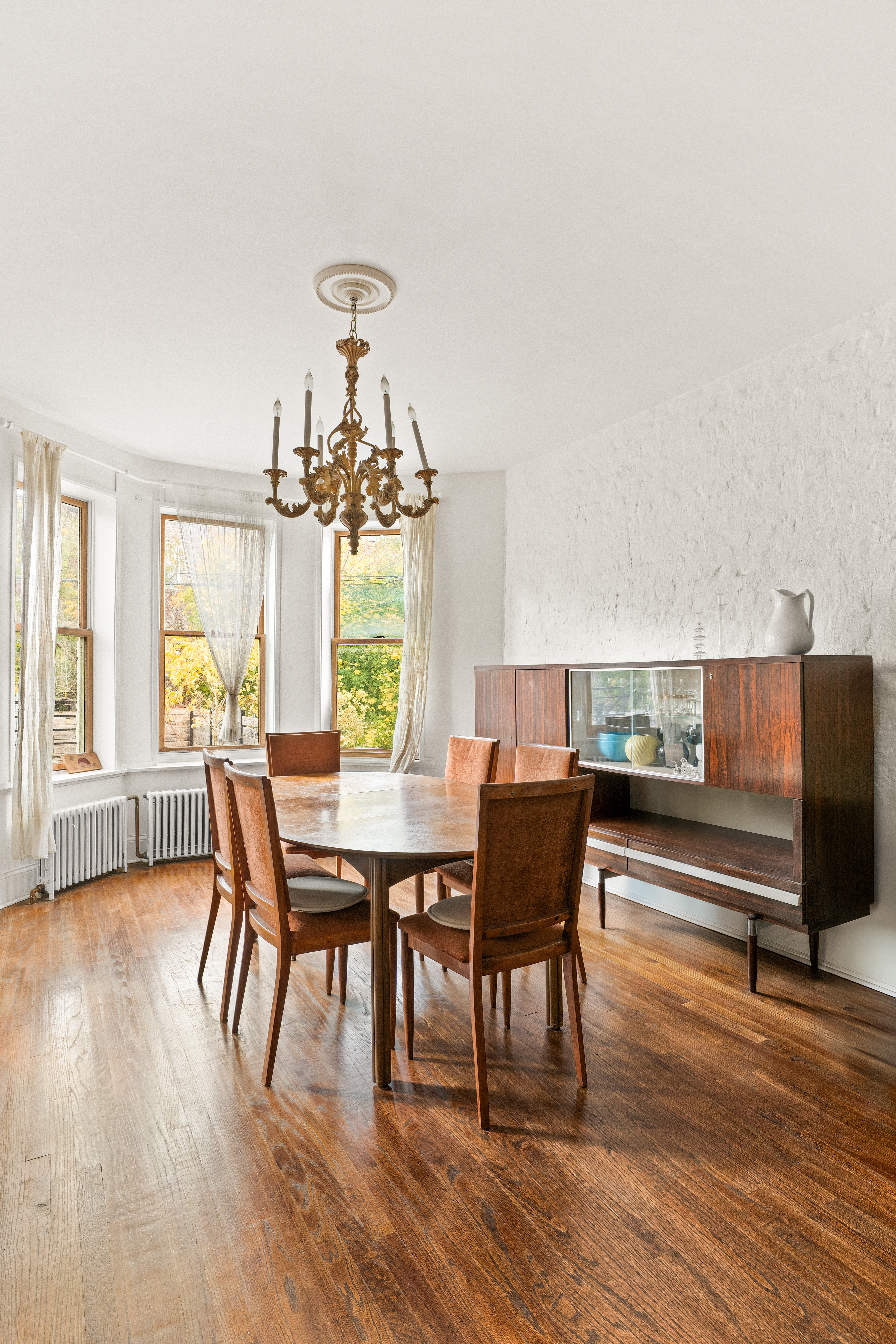250 East 25th Street Brooklyn, NY 11226 - Photo 3 of 22
