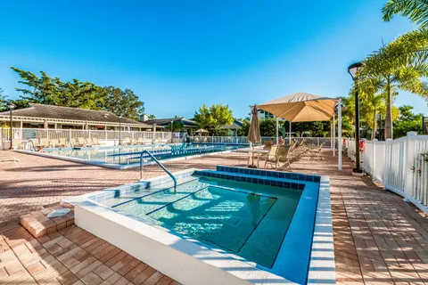 $655,000 | 1479 Landings Circle, Unit 41, Sarasota, FL 34231
