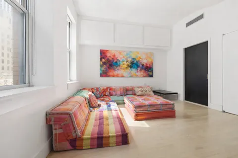 $3,258,000 | 130 Fulton Street, Unit 5B | Financial District