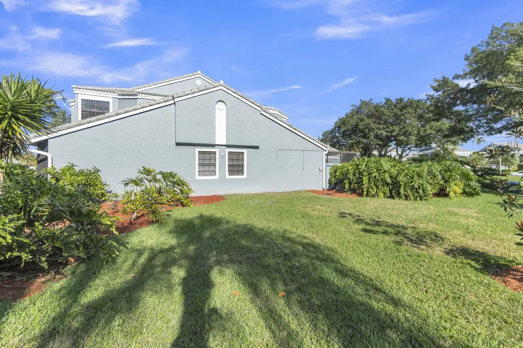 $410,000 | 8209 Waterford Avenue, Unit 8209, Tamarac, FL 33321