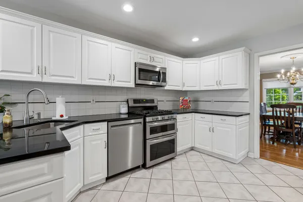 $769,000 | 1 Beekman Hill Road, Caldwell, NJ 07006