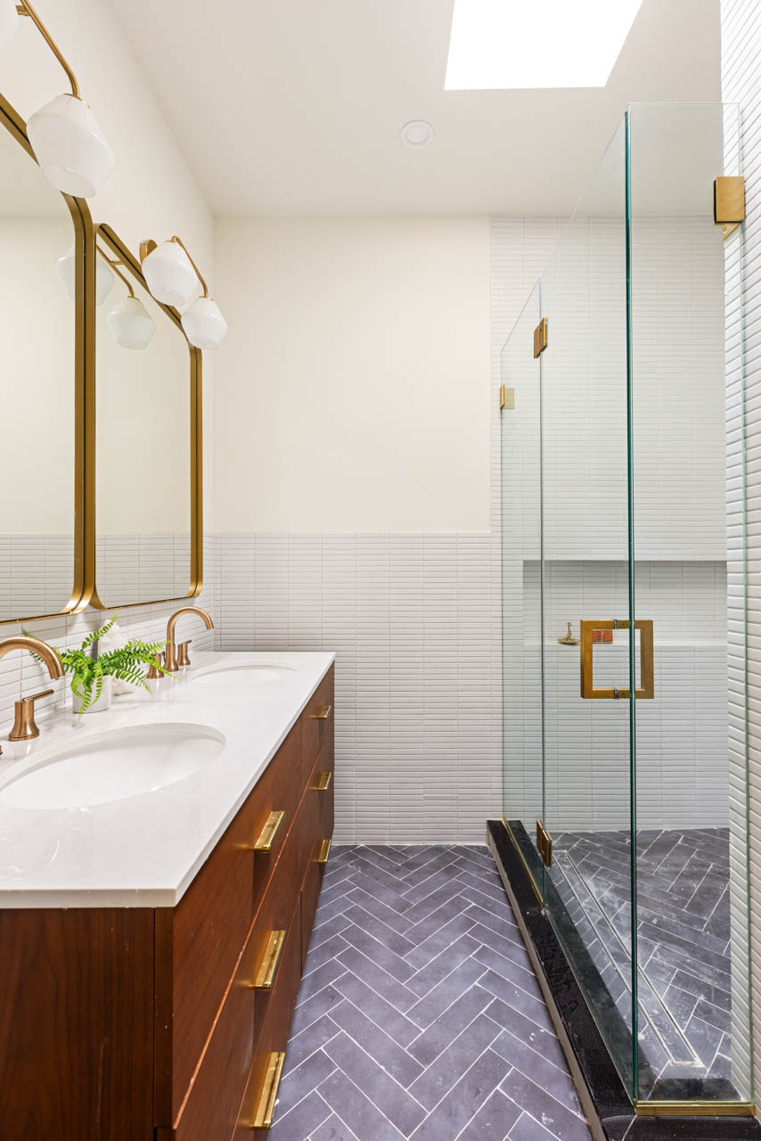 175 St James Place Brooklyn, NY 11238 - Photo 18 of 23 a bathroom with a sink and a mirror