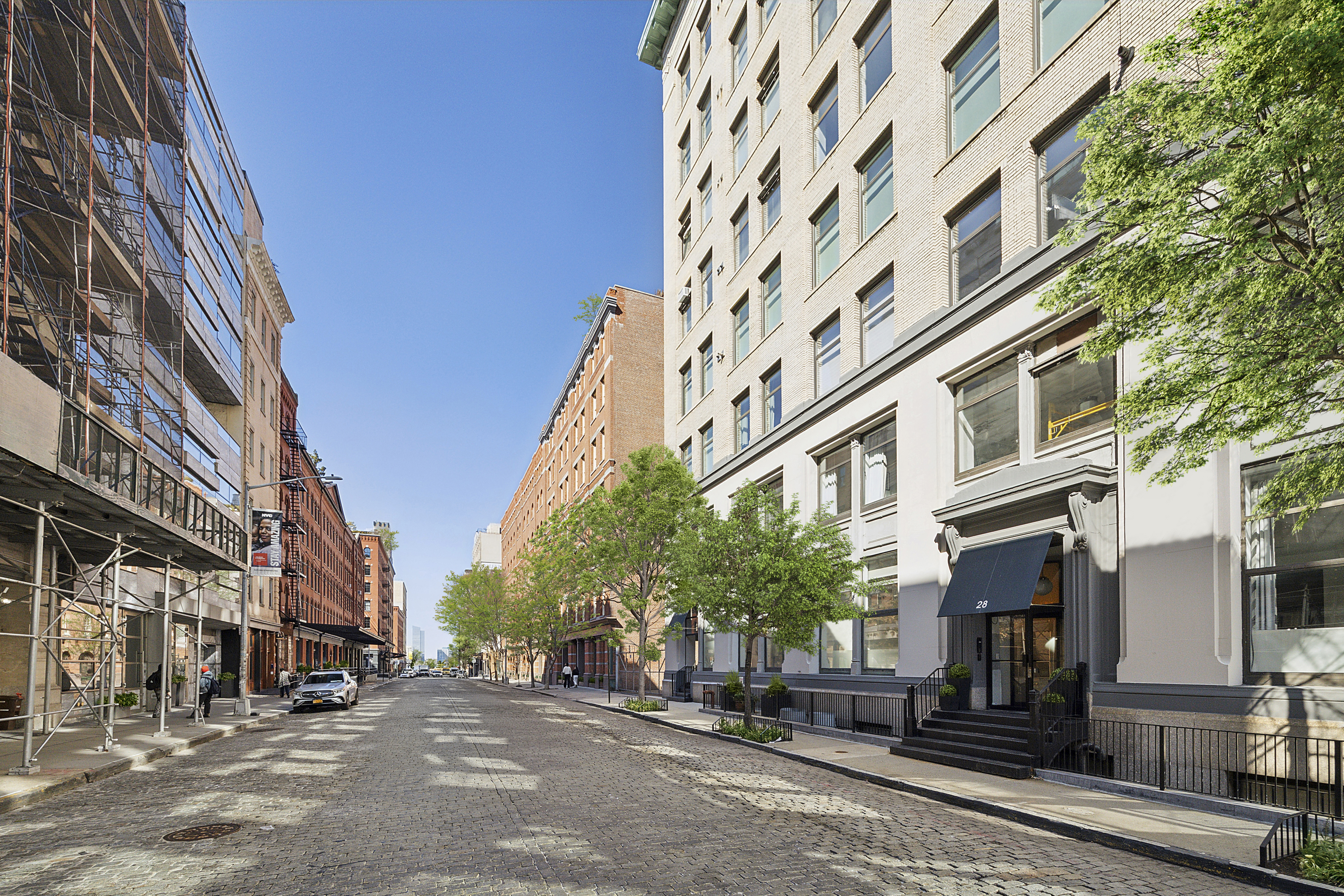 181 Hudson Street, Unit 2B Manhattan, NY 10013 - Photo 9 of 10 front view of a building