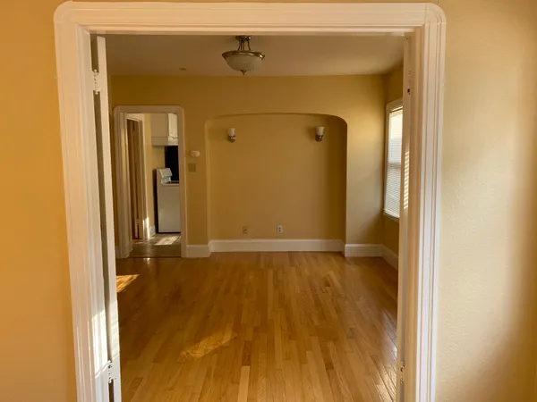 $870,000 | 795 Alcatraz Avenue, Oakland, CA 94609