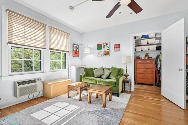 $299,000 | 2032 Belmont Road Northwest, Unit 630, Washington, DC 20009