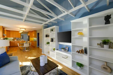 $675,000 | 115 Lakeside Drive, Greenbelt, MD 20770