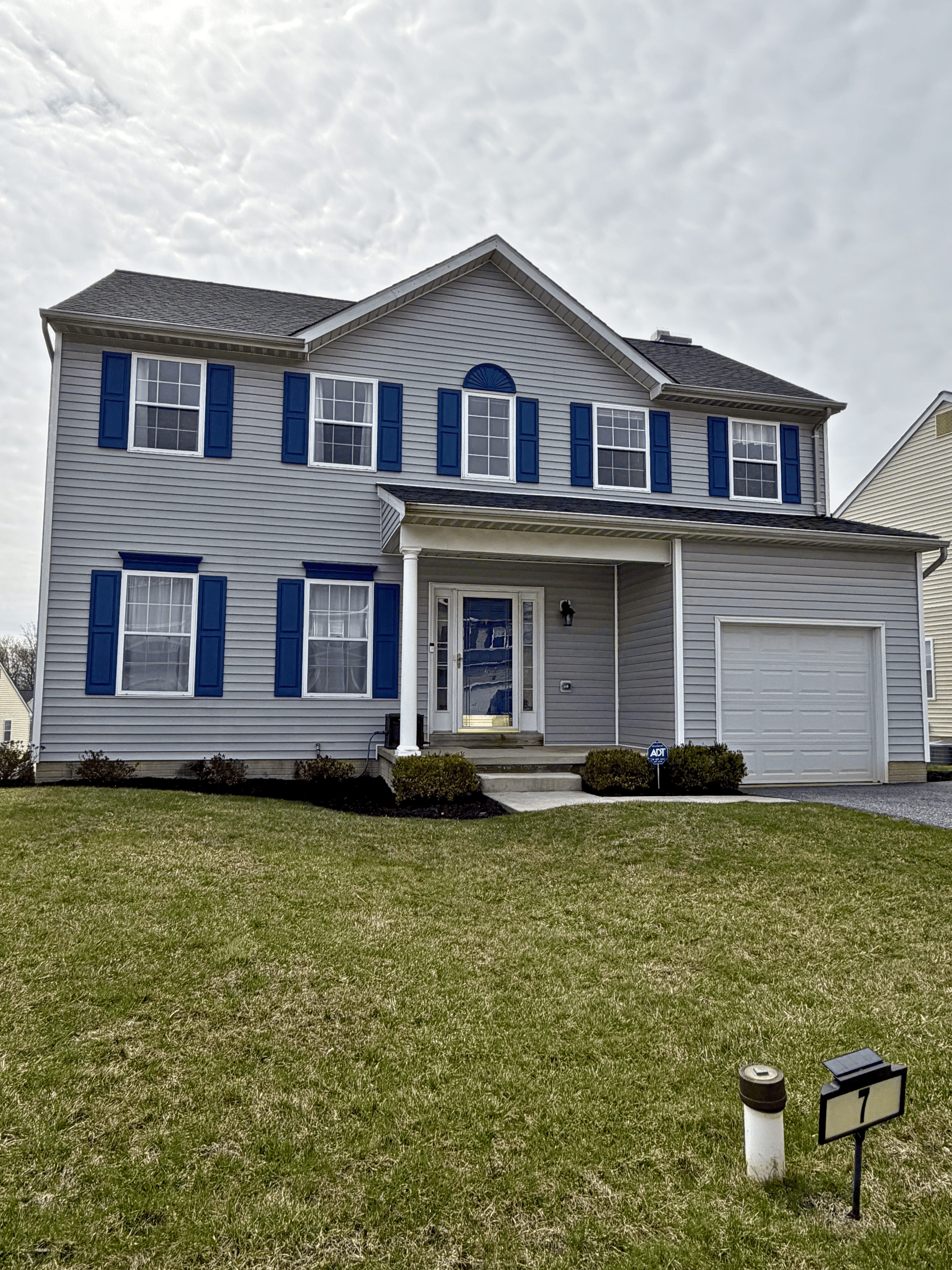 7 Chriswell Court Rosedale, MD 21237 - Photo 2 of 2