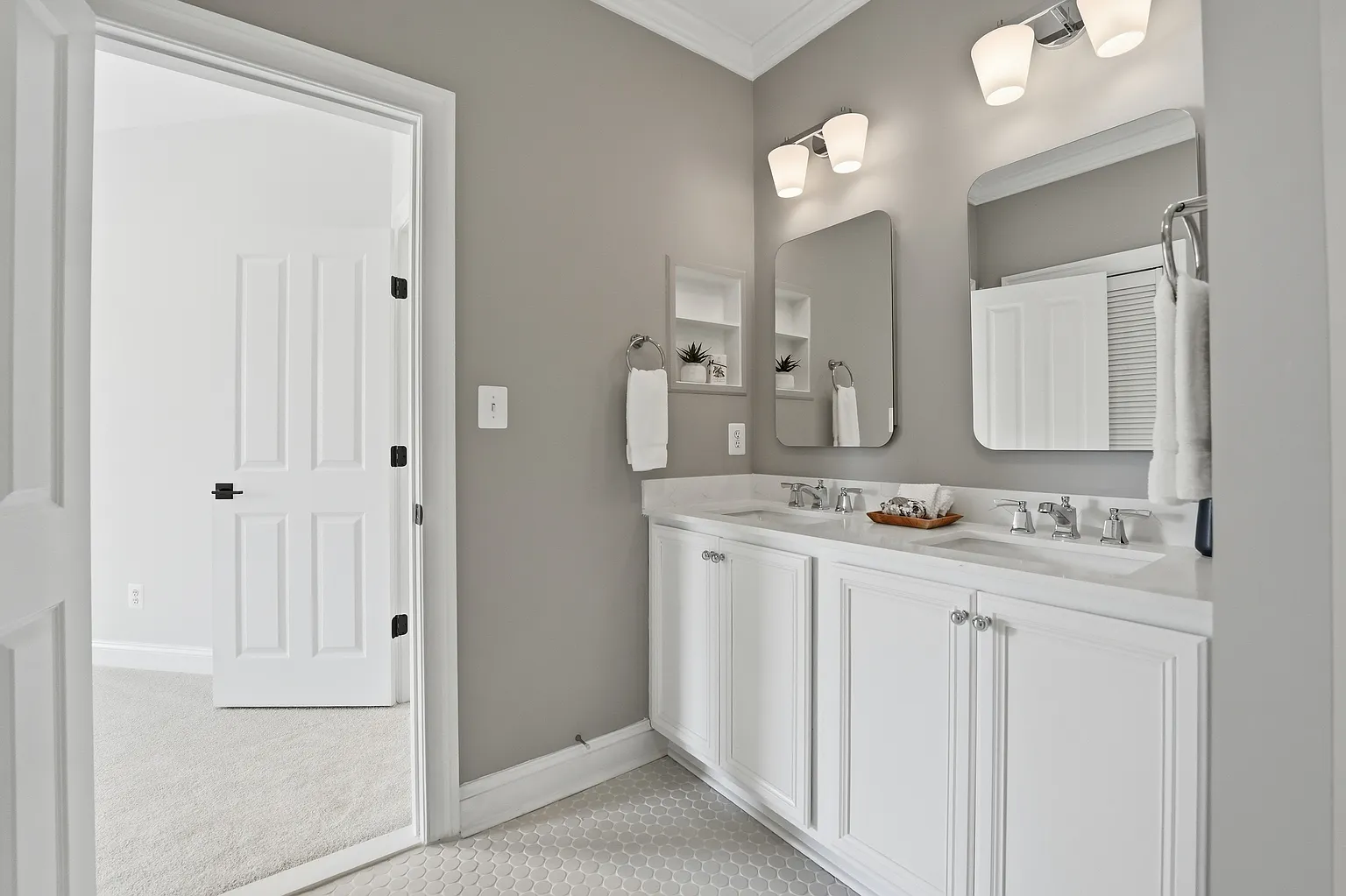 9153 Riesley Lane Vienna, VA 22182 - Photo 72 of 108