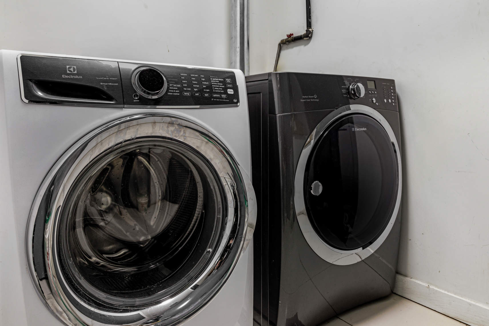 730 Lafayette Avenue, Unit 1F Brooklyn, NY 11221 - Photo 12 of 13 a close up view of a washer and dryer
