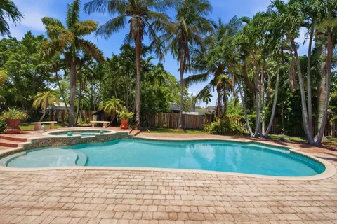 $1,195,000 | 16564 Southwest 153rd Court, Miami, FL 33187