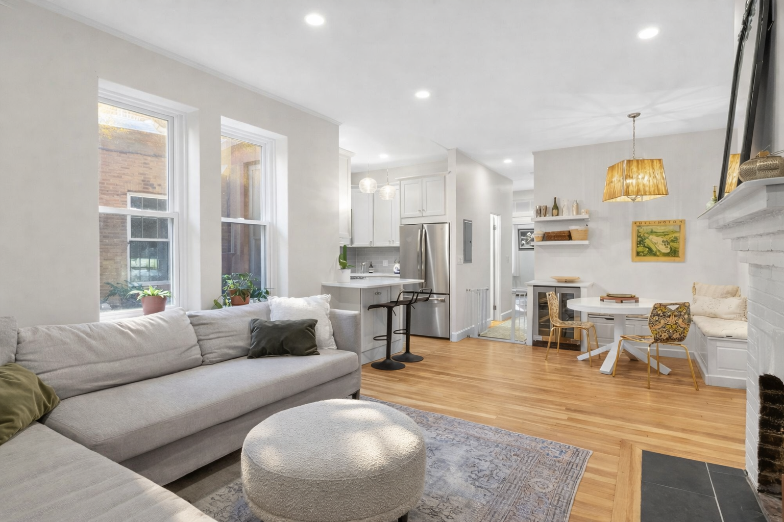 43 Anderson Street, Unit 1 Boston, MA 02114 - Photo 3 of 17