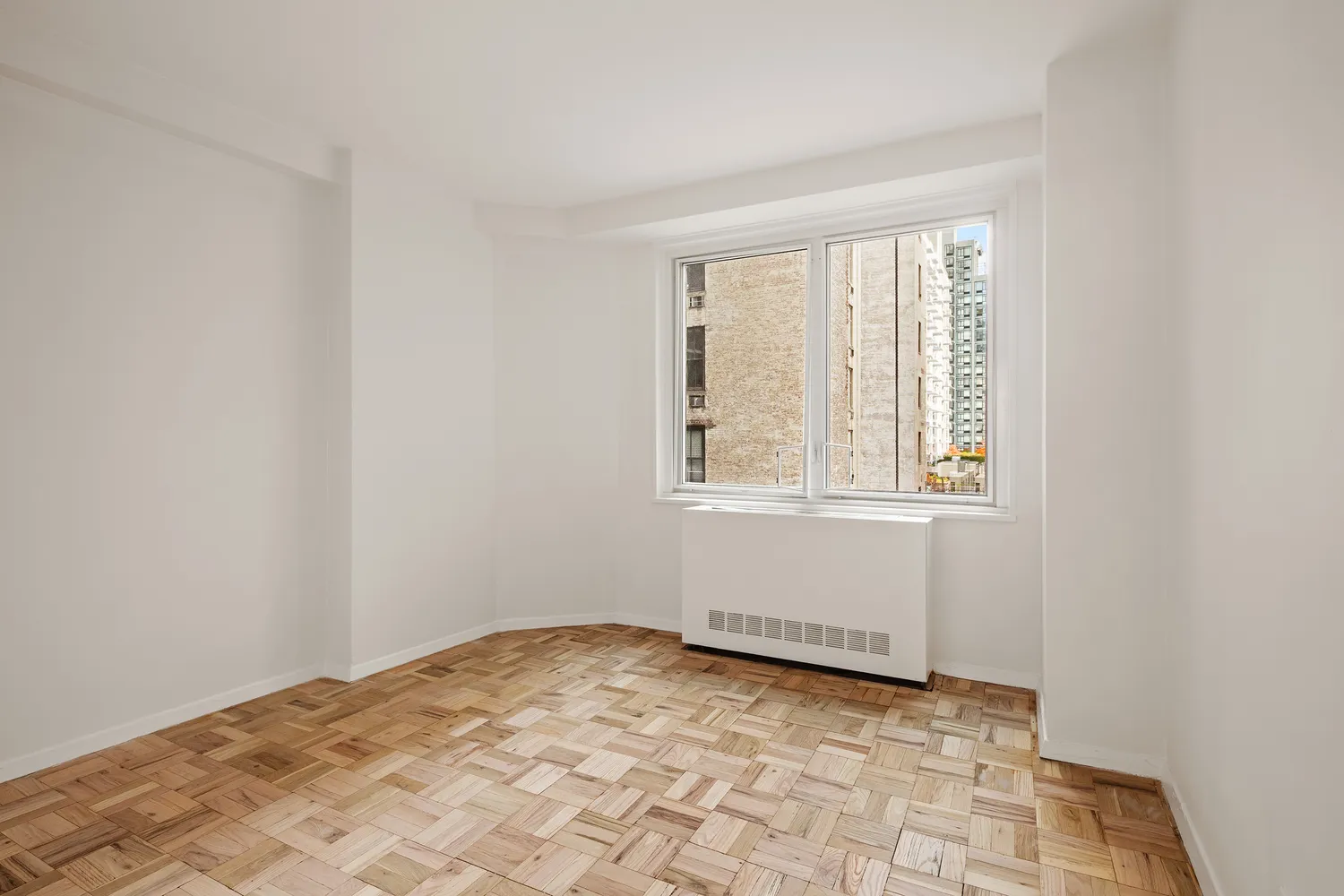 $1,150,000 | 301 East 22nd Street, Unit 4CD | Gramercy