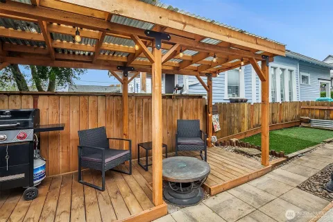 $620,000 | 3020 Gedney Street, Everett, WA 98201