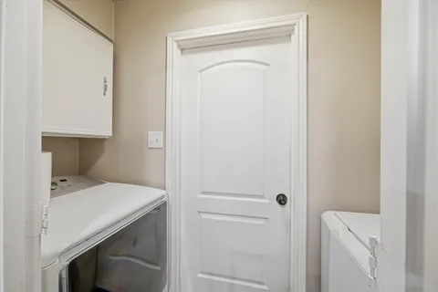 $375,000 | 409 East Scotland Drive, Irving, TX 75062