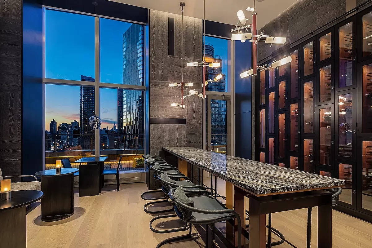 1 City Point, Unit 43H Brooklyn, NY 11201 - Photo 16 of 19 Gallery Image 16