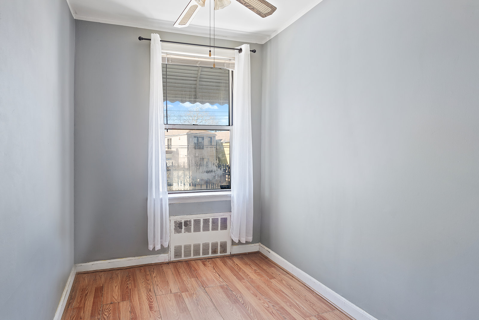 427 Van Sicklen Street Brooklyn, NY 11223 - Photo 10 of 16