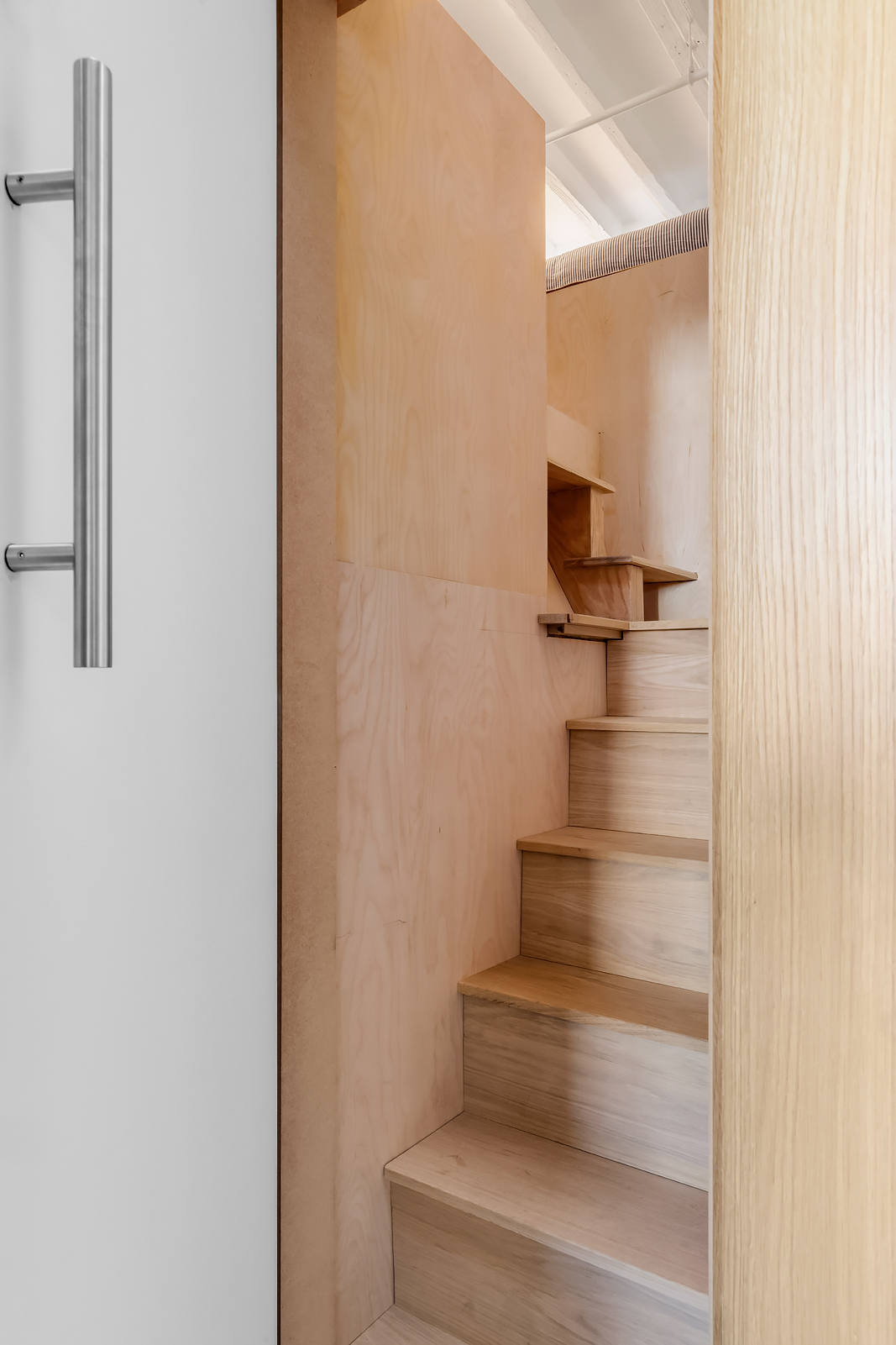 120 Boerum Place, Unit 3E Brooklyn, NY 11201 - Photo 10 of 19 a view of entryway and hall with wooden floor