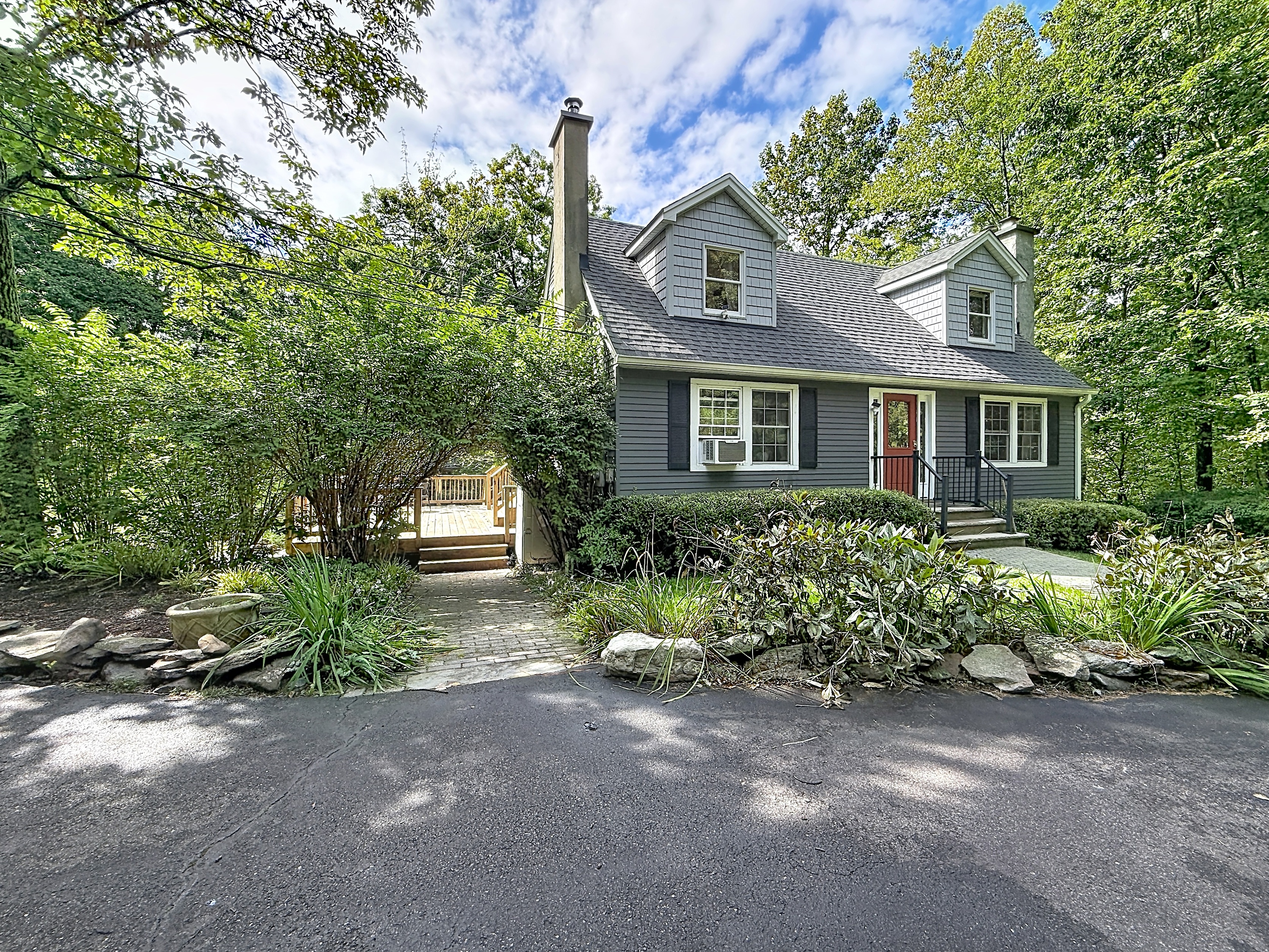92 Ridge Road Branchville, NJ 07826 - Photo 2 of 29 Gallery Image 2