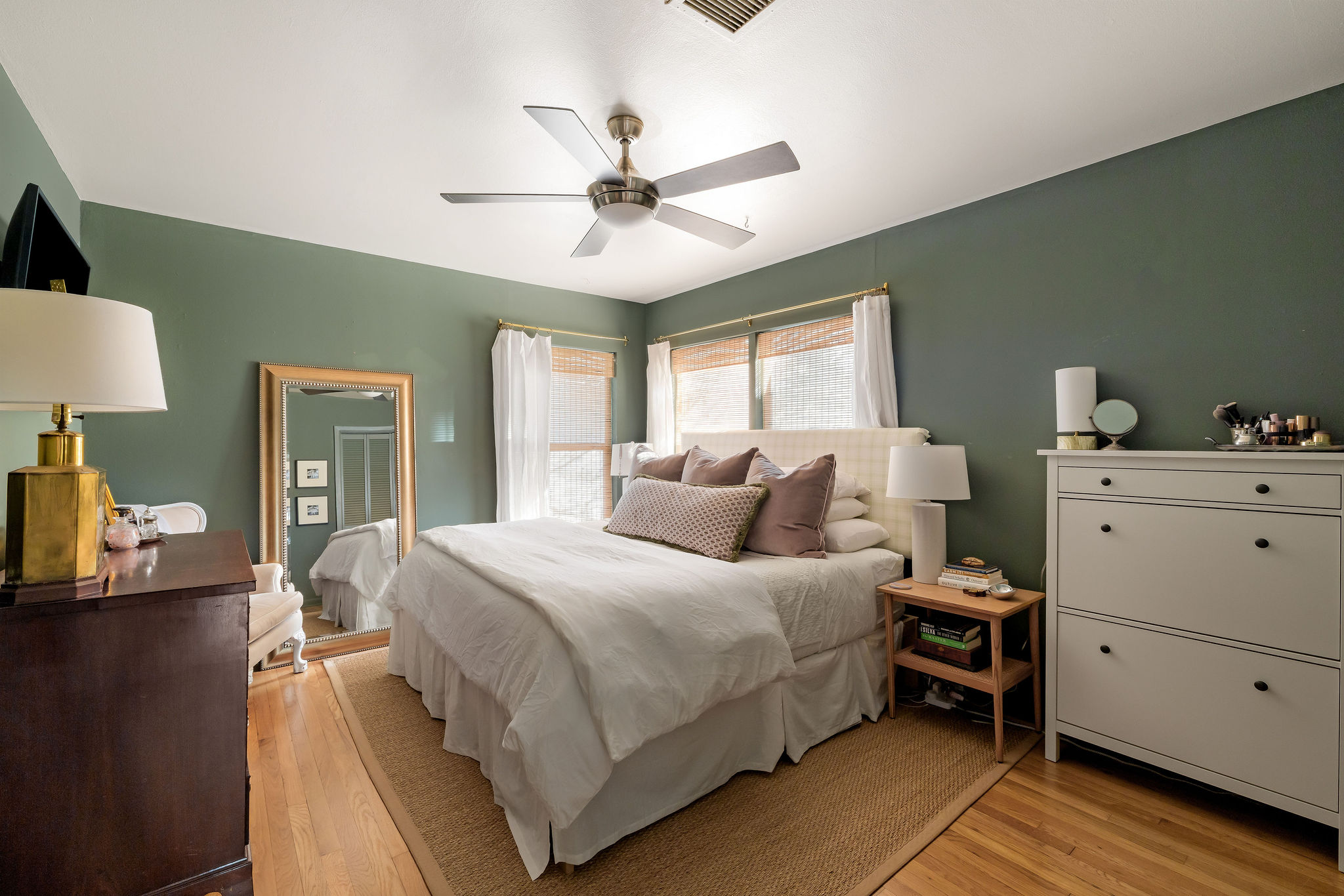 1501 Alguno Road, Unit 1 Austin, TX 78757 - Photo 17 of 29 Gallery Image 17