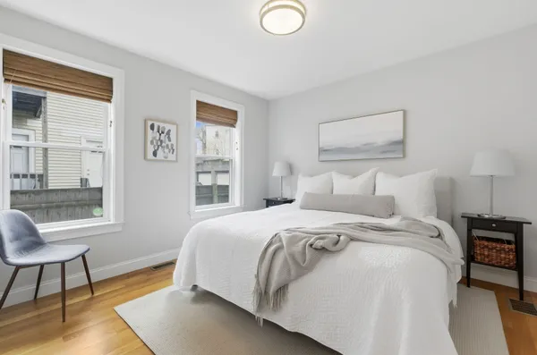 $1,350,000 | 82 Howard Street, Unit 1, Cambridge, MA 02139