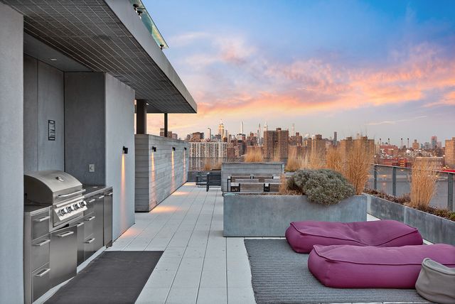 $4,200,000 | 1 John Street, Unit 10D | DUMBO
