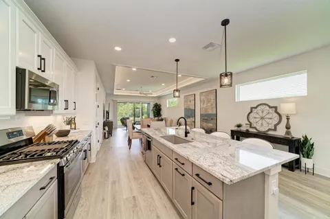$729,000 | 1047 Waterline Court, Sarasota, FL 34240