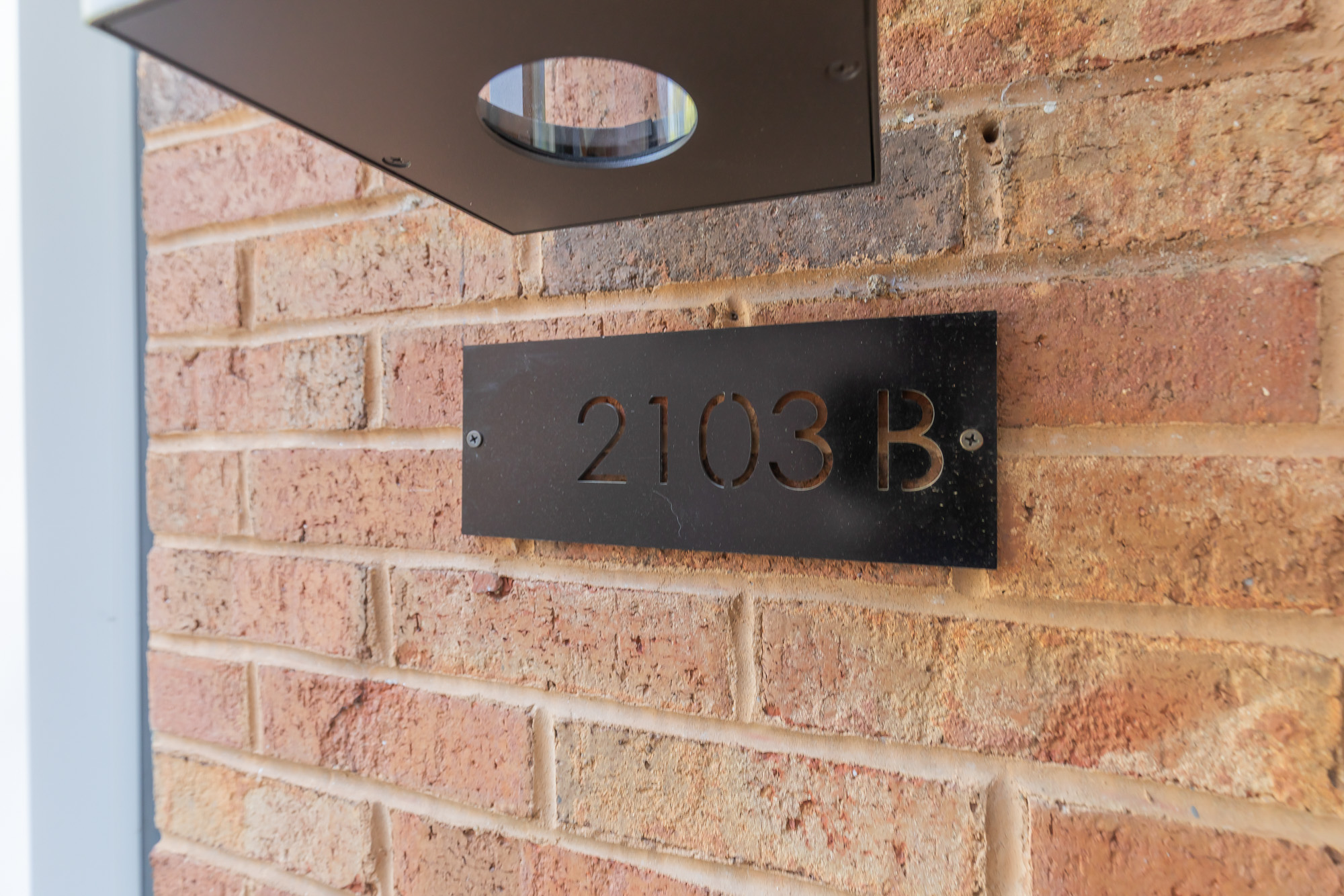 2103 North Rolfe Street, Unit B Arlington, VA 22209 - Photo 5 of 63