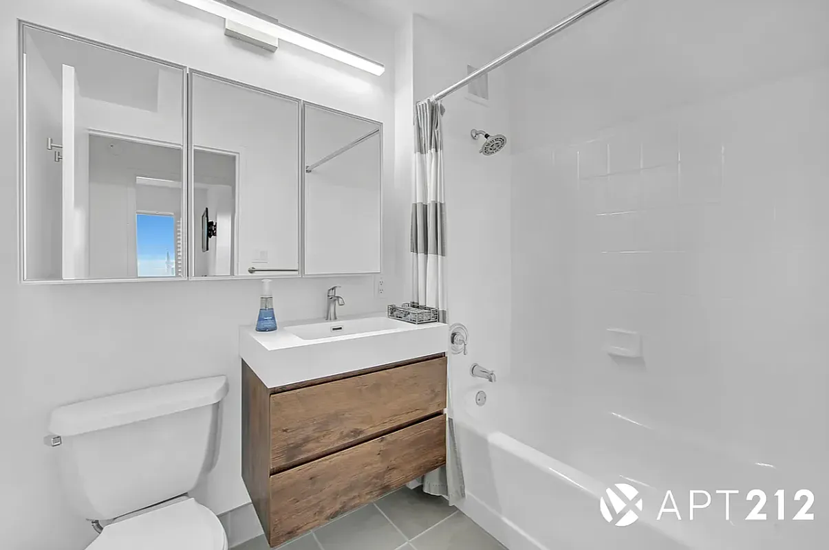 $1,130,000 | 330 West 145th Street, Unit PH6 | Central Harlem