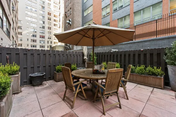 $8,995 | 7 East 14th Street, Unit 201 | Flatiron