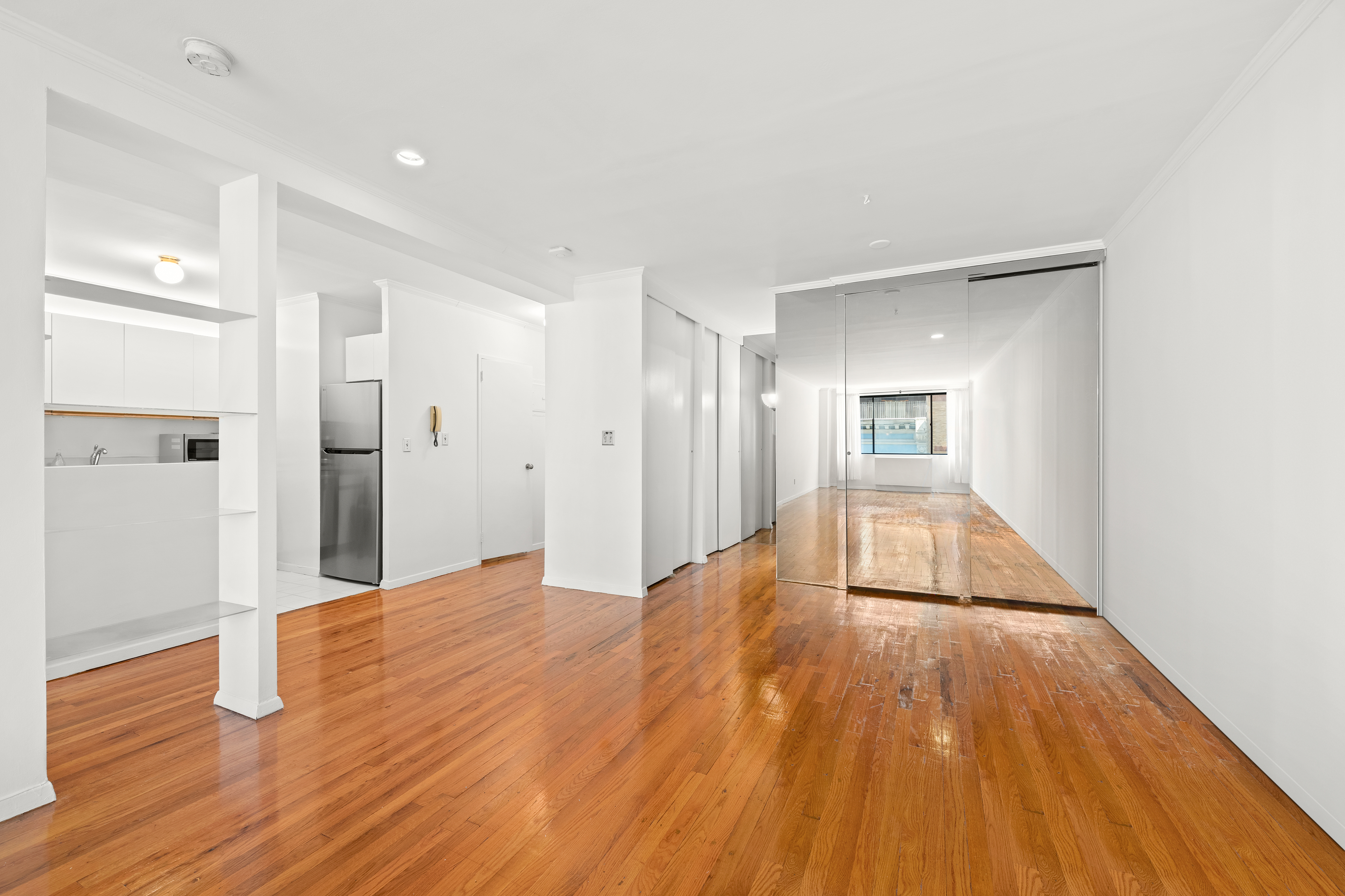 44 East 12th Street, Unit 7E Manhattan, NY 10003 - Photo 2 of 8 Gallery Image 2