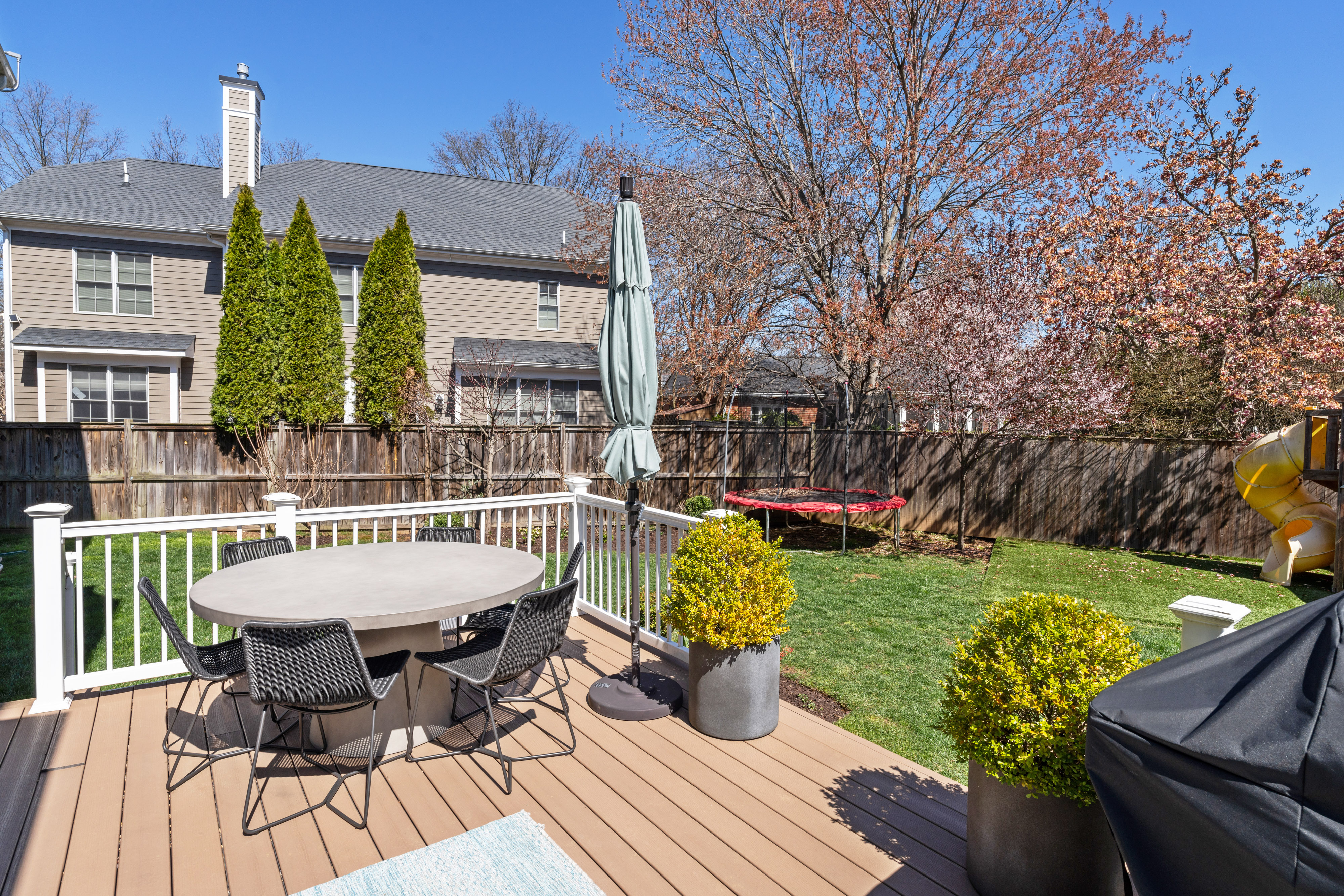 8919 Ridge Place Bethesda, MD 20817 - Photo 36 of 41