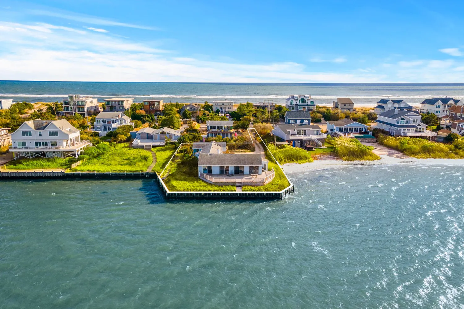 $3,950,000 | 654 A Dune Road, West Hampton Dunes, NY 11978