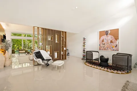 $3,495,000 | 865 West 47th Street, Miami Beach, FL 33140