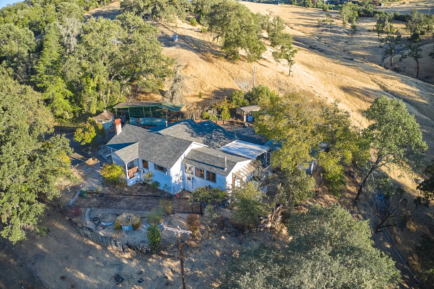 $2,495,000 | 14600 Highway 101, Hopland, CA 95449