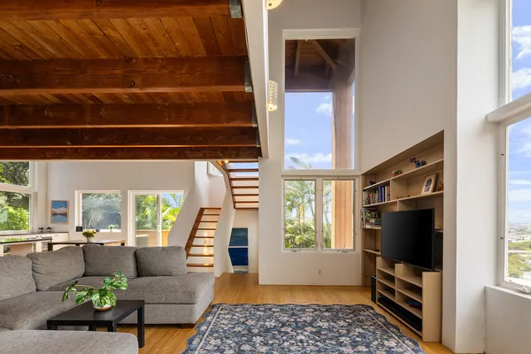 $1,500,000 | 8 Prospect Street, Honolulu, HI 96813